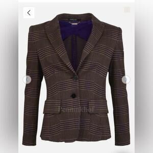 Marc Cain women’s Blazers 740 size N4
Size 4NWT